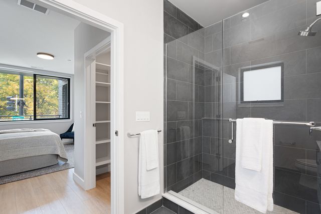 3604 N Campbell Avenue 202, Chicago, IL 60618