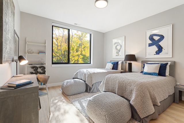 3604 N Campbell Avenue 202, Chicago, IL 60618