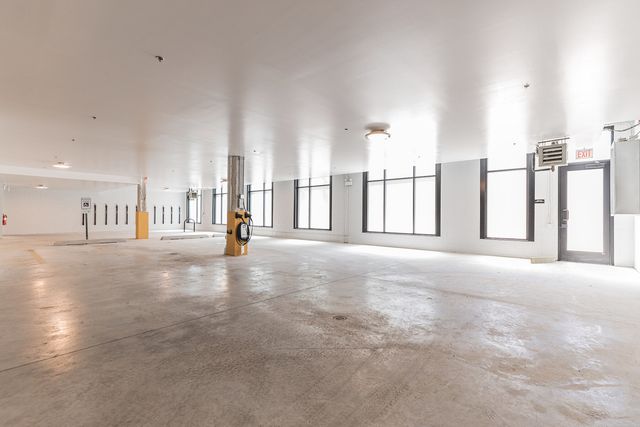 3604 N Campbell Avenue 202, Chicago, IL 60618