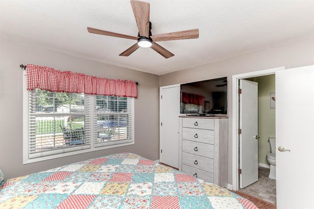 229 Warren Rd, El Dorado, KS 67042