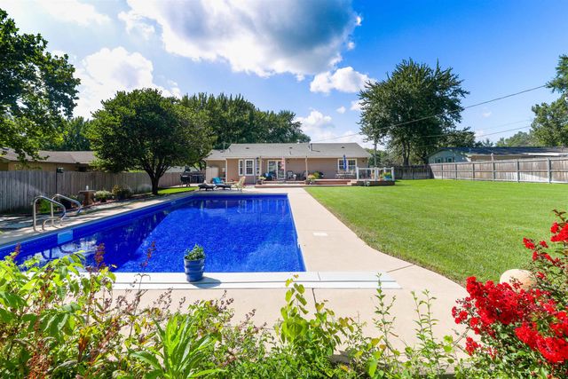 229 Warren Rd, El Dorado, KS 67042