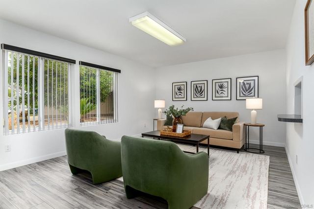 10421 Calico Cir, San Diego, CA 92126