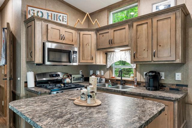 262 High Country Way, Holderness, NH 03245