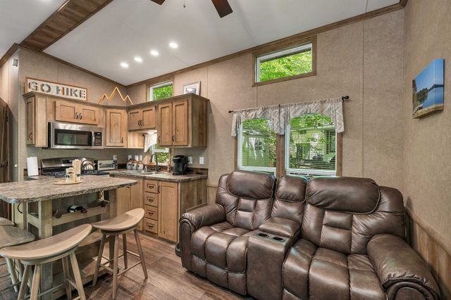 262 High Country Way, Holderness, NH 03245