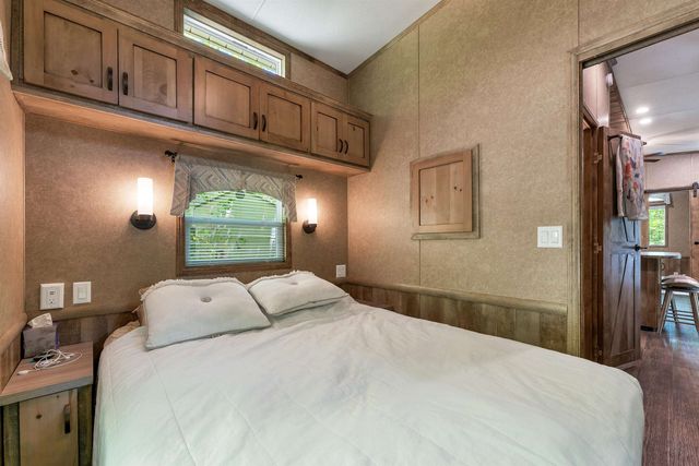 262 High Country Way, Holderness, NH 03245