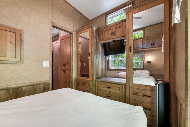 262 High Country Way, Holderness, NH 03245