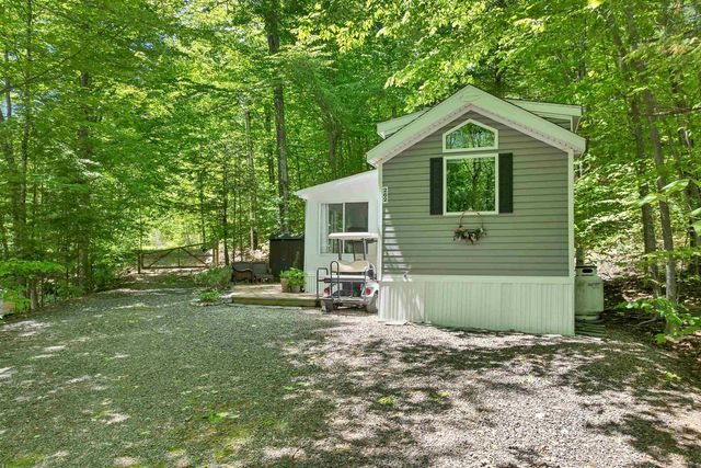262 High Country Way, Holderness, NH 03245