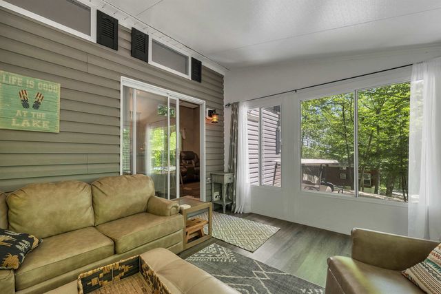 262 High Country Way, Holderness, NH 03245