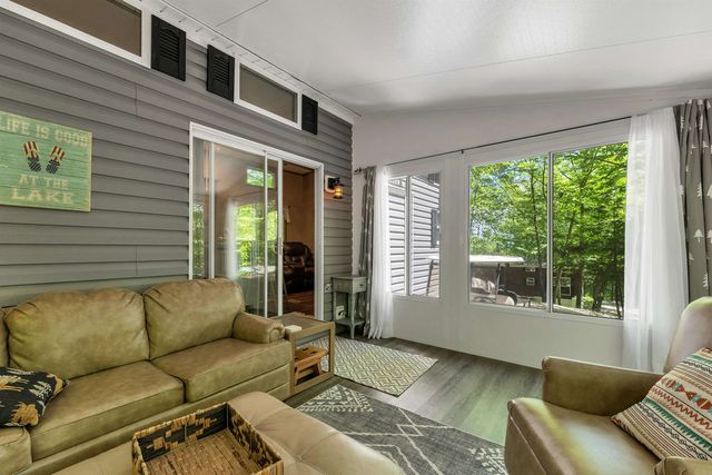 262 High Country Way, Holderness, NH 03245