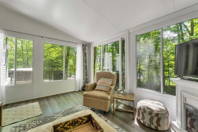 262 High Country Way, Holderness, NH 03245