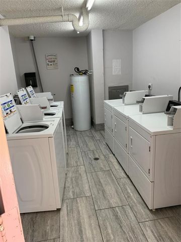 9355 SW 8th Street 321, Boca Raton, FL 33428