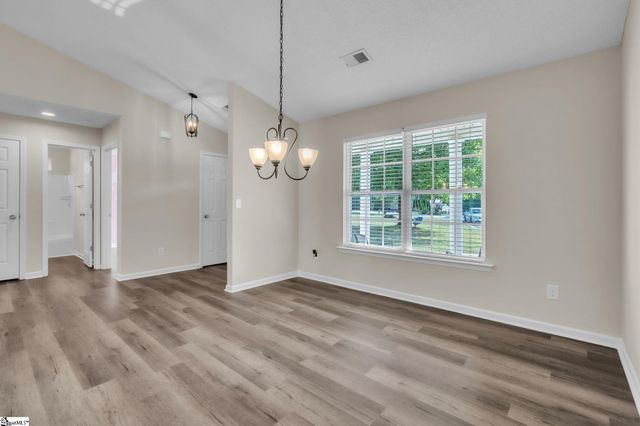 6 Spring Sky Court, Taylors, SC 29687