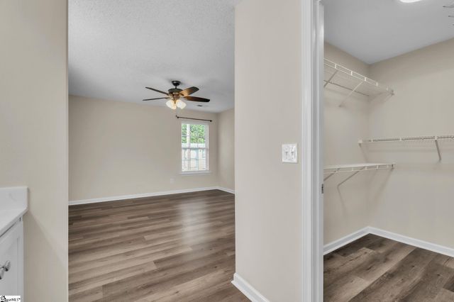 6 Spring Sky Court, Taylors, SC 29687
