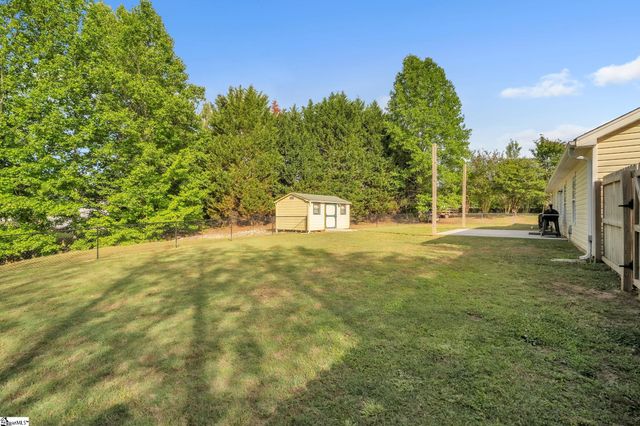 6 Spring Sky Court, Taylors, SC 29687