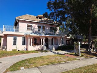 4715 BEACH BOULEVARD, Orlando, FL 32803