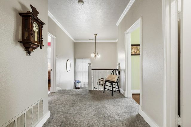 304 E 9th Street, Bonham, TX 75418