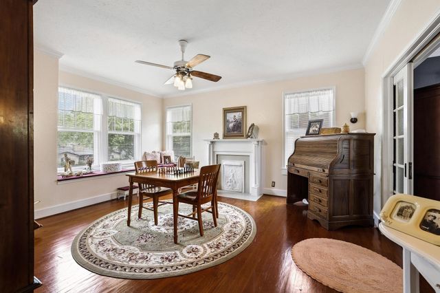 304 E 9th Street, Bonham, TX 75418