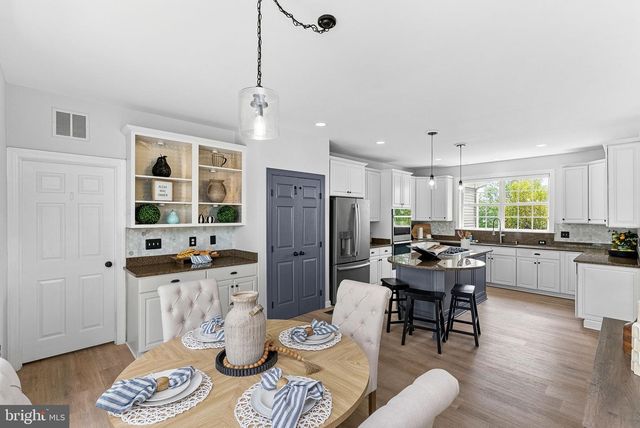 38392 STONE EDEN DR, Hamilton, VA 20158