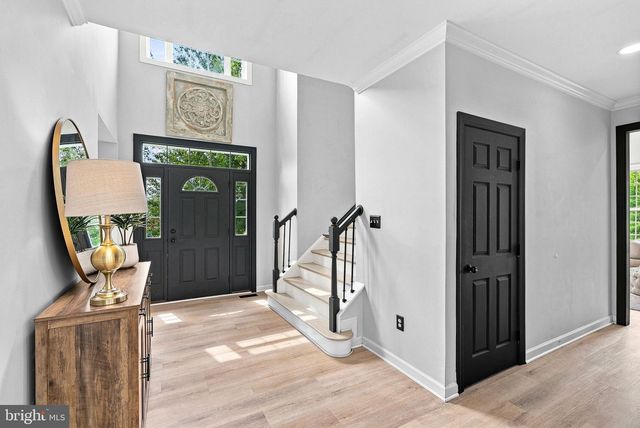 38392 STONE EDEN DR, Hamilton, VA 20158