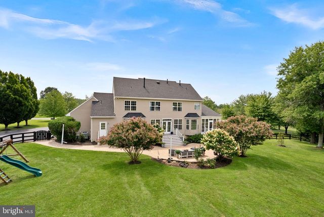 38392 STONE EDEN DR, Hamilton, VA 20158