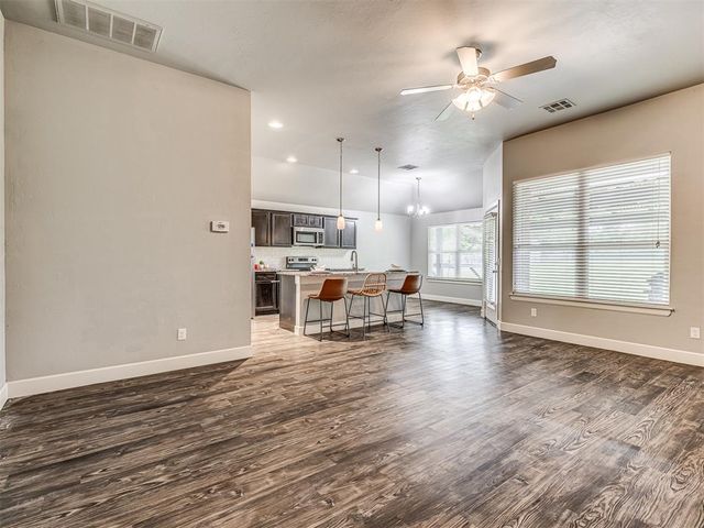 9205 Prairie Dog Drive, Edmond, OK 73034