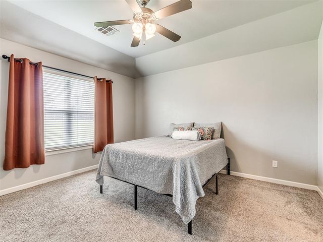 9205 Prairie Dog Drive, Edmond, OK 73034