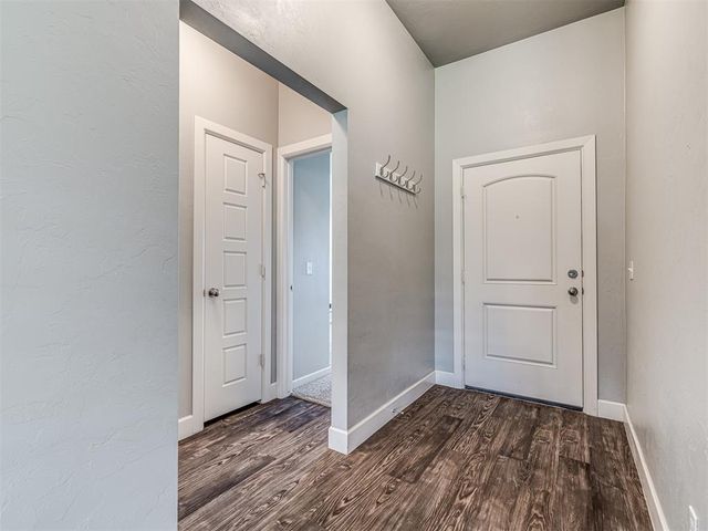 9205 Prairie Dog Drive, Edmond, OK 73034