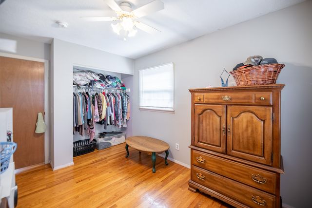 722 Lakeshore Drive, Villa Hills, KY 41017