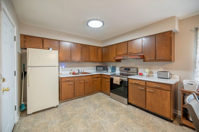 722 Lakeshore Drive, Villa Hills, KY 41017