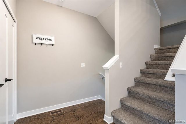 41626 Orianna Lane, Novi, MI 48375