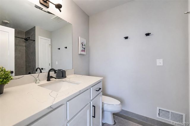 41626 Orianna Lane, Novi, MI 48375