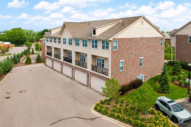 41626 Orianna Lane, Novi, MI 48375