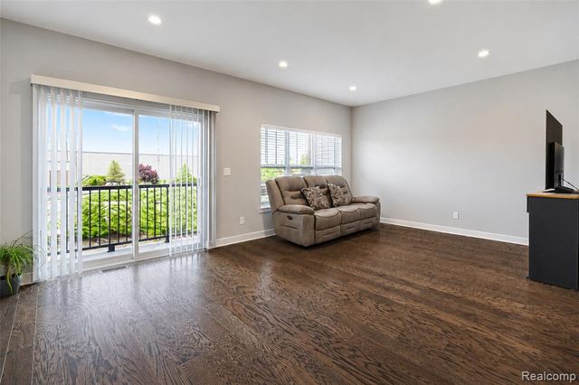 41626 Orianna Lane, Novi, MI 48375