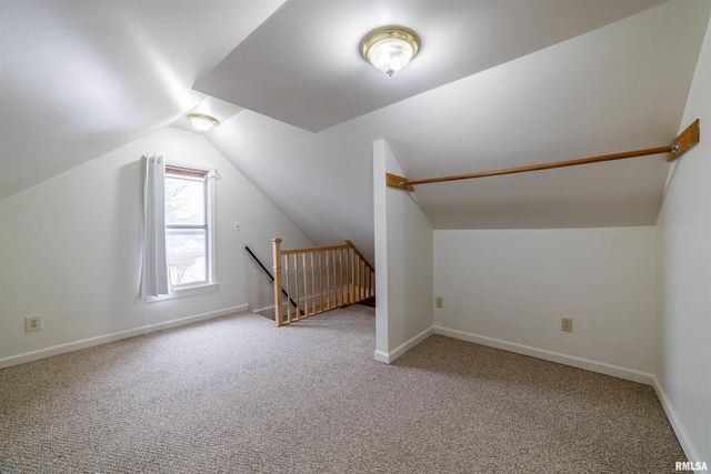 732 S 15TH Street, Quincy, IL 62301