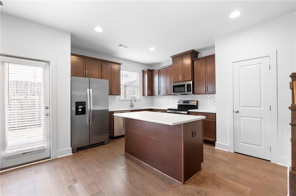 6418 Shalks Crossing, Lithonia, GA 30058