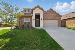 11112 Summer Rain Boulevard, Aubrey, TX 76227