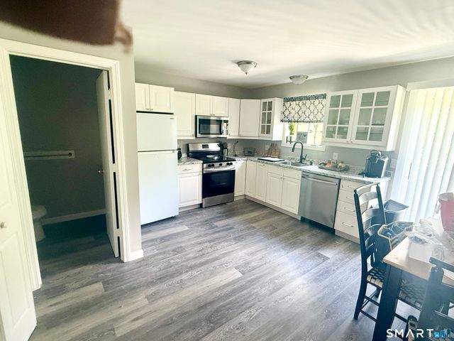 168 Mulloy Road 13, Waterbury, CT 06705