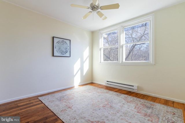 8-J LAUREL HILL RD, Greenbelt, MD 20770