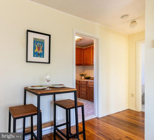 8-J LAUREL HILL RD, Greenbelt, MD 20770