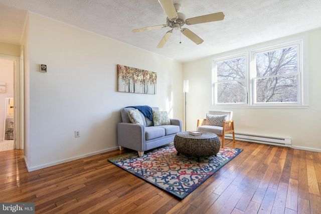 8-J LAUREL HILL RD, Greenbelt, MD 20770