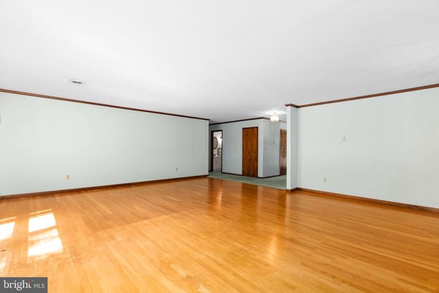 5434 STRAWBERRY LN, King George, VA 22485