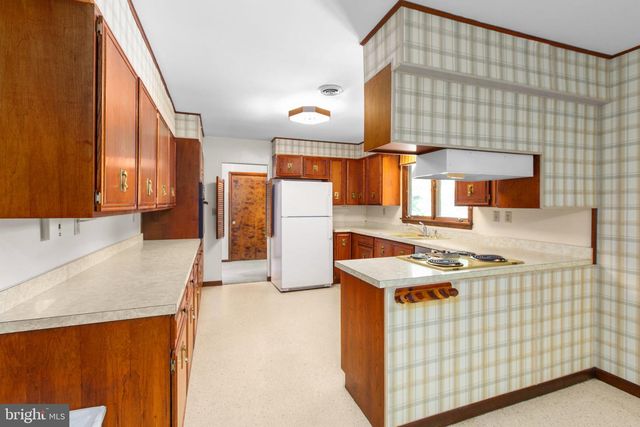 5434 STRAWBERRY LN, King George, VA 22485