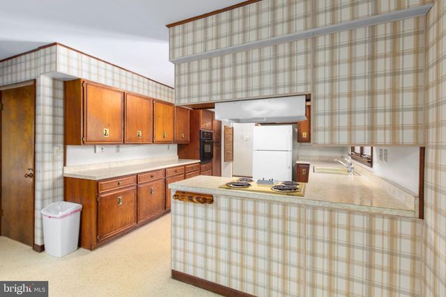 5434 STRAWBERRY LN, King George, VA 22485