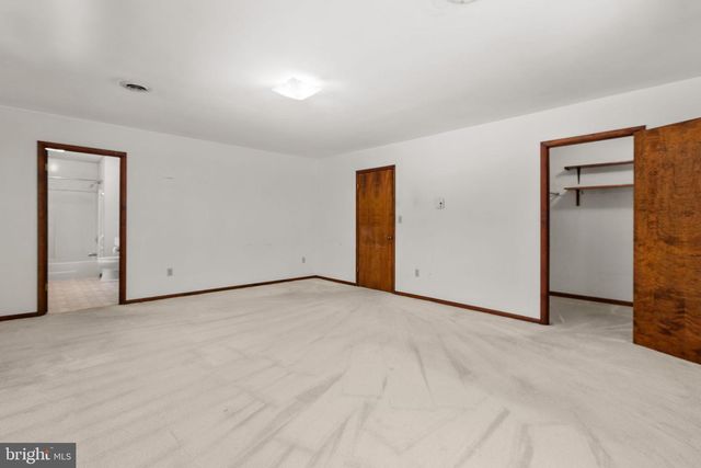 5434 STRAWBERRY LN, King George, VA 22485