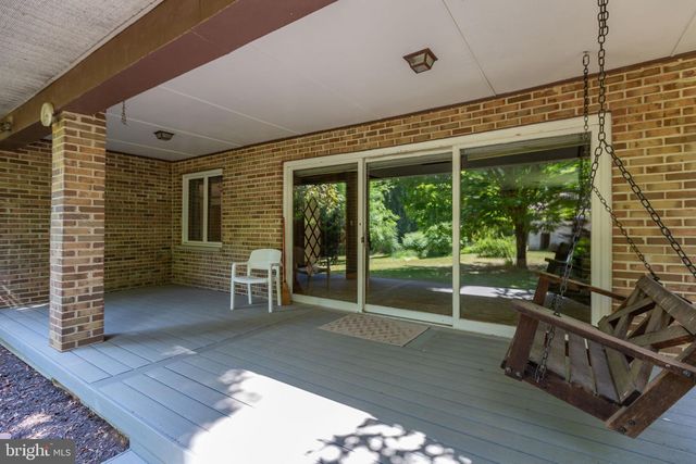 5434 STRAWBERRY LN, King George, VA 22485