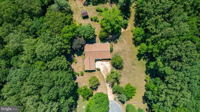 5434 STRAWBERRY LN, King George, VA 22485