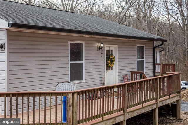 1238 LOGGER DR, Gore, VA 22637