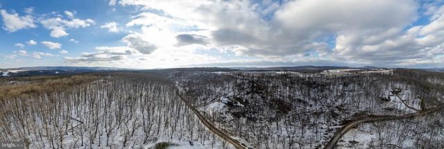 1238 LOGGER DR, Gore, VA 22637