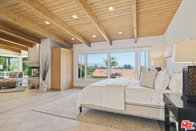 7036 Grasswood Avenue, Malibu, CA 90265
