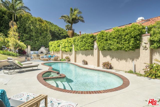 7036 Grasswood Avenue, Malibu, CA 90265